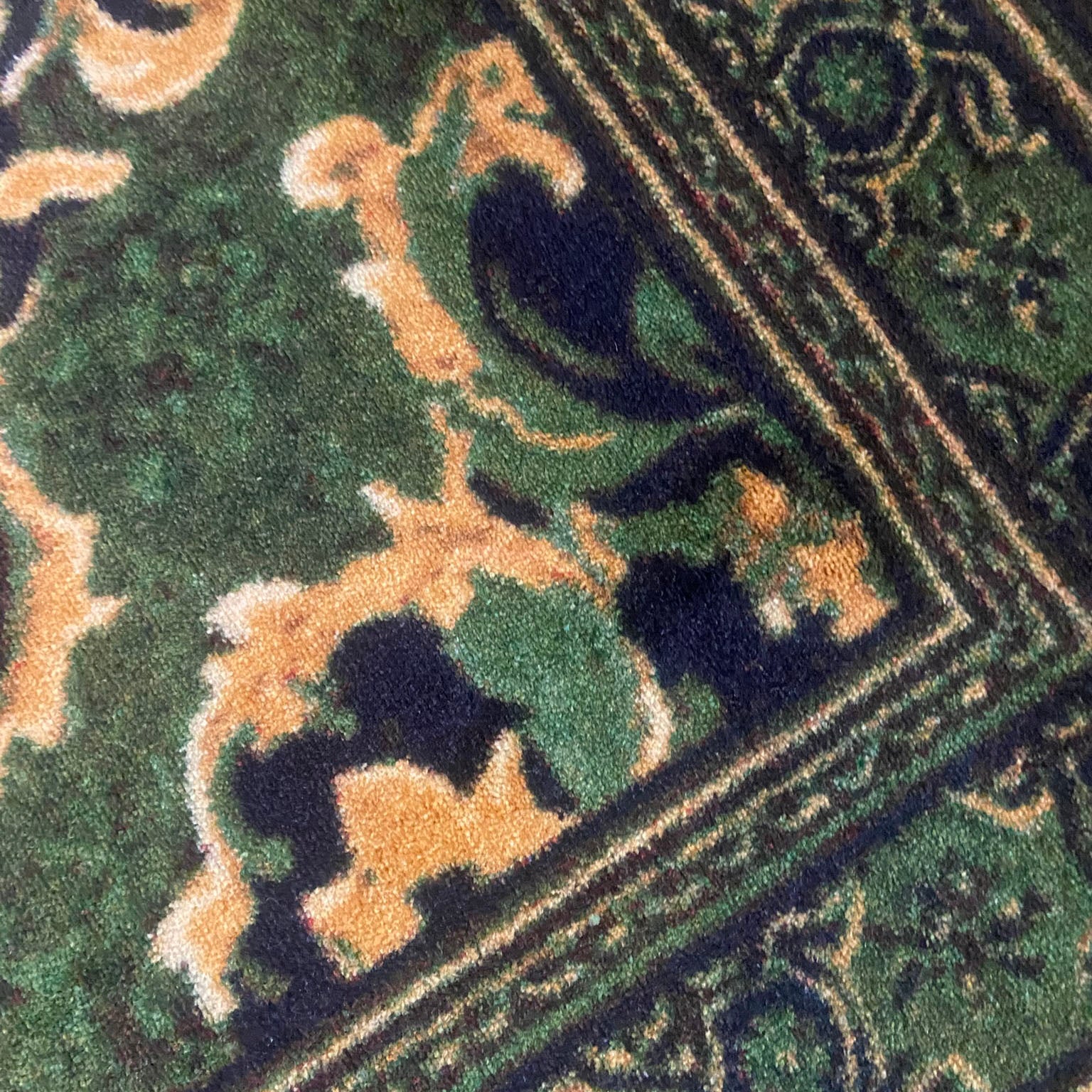 The Mimic Rug in Fungal Maw – Green Monster Rug for Game Rooms