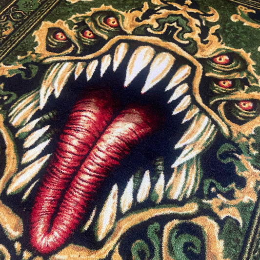 The Mimic Rug in Fungal Maw
